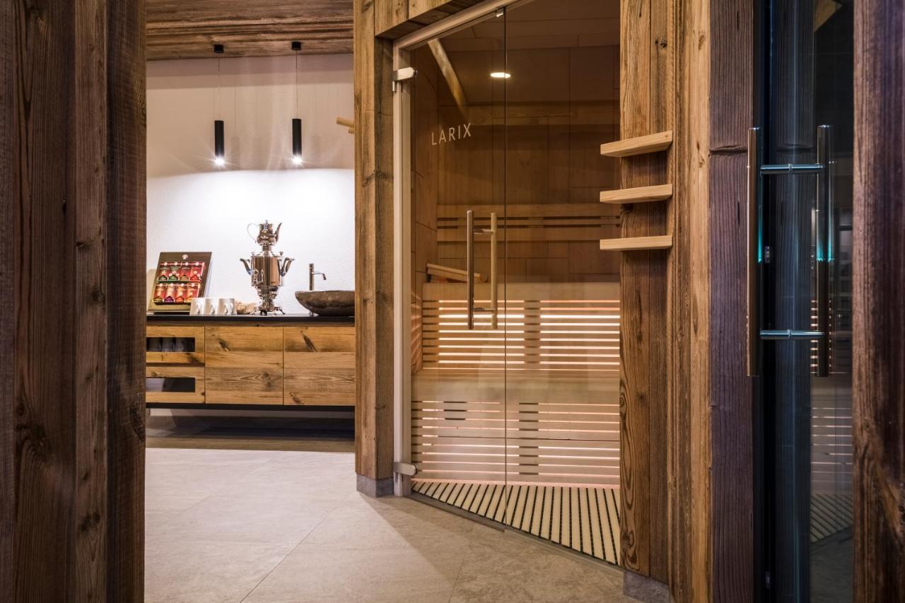 Garni Larix Hotell Colfosco Eksteriør bilde