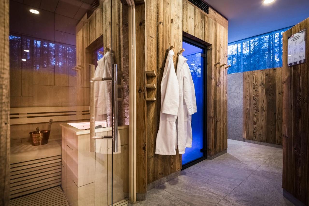 Garni Larix Hotell Colfosco Eksteriør bilde